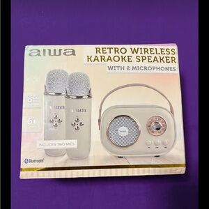 Retro Wireless Karaoke Speaker with 2 Microphones - Silver